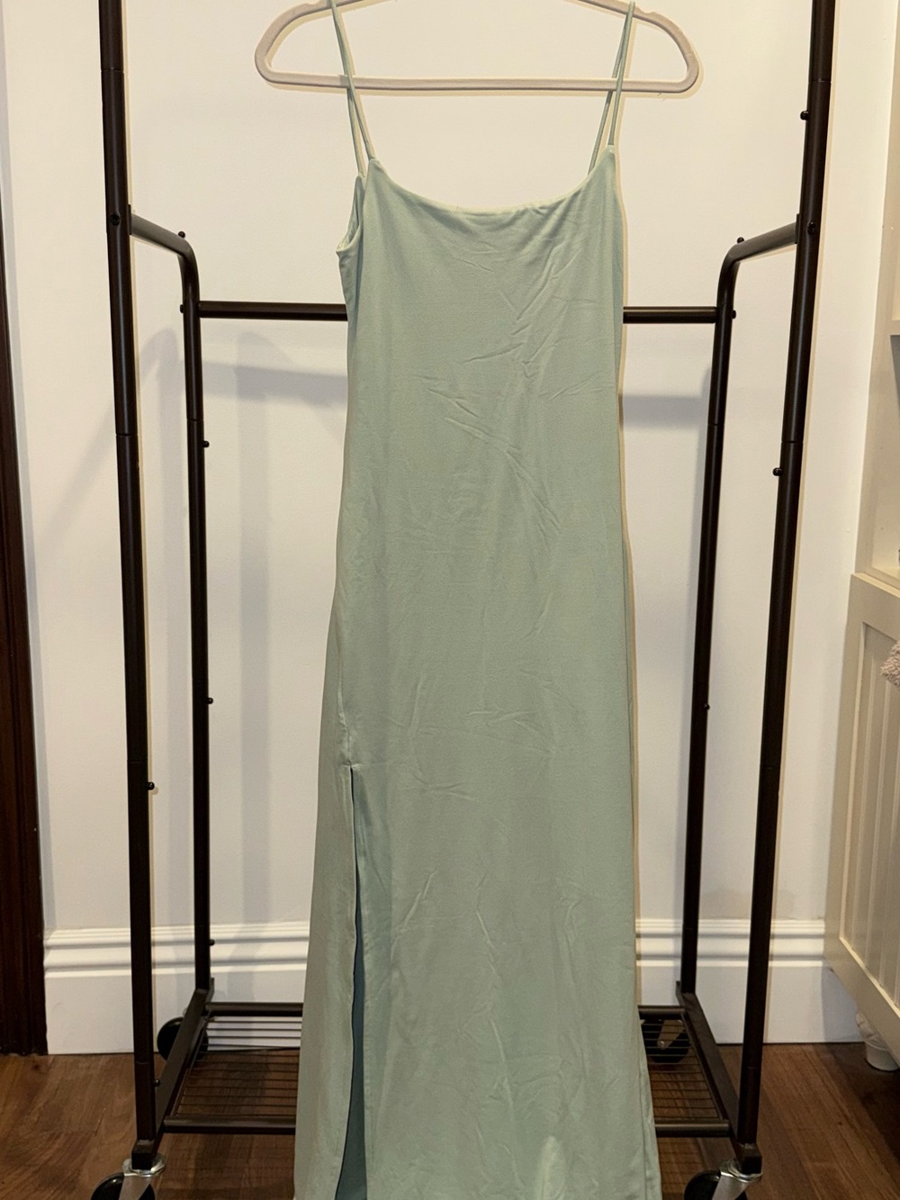 BUMP SUIT Mint Green Slip Dress